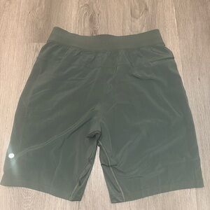 Lululemon T.H.E. Short 9” Linerless – NWT